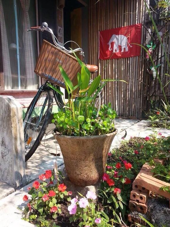 Artist'S Place Trat Exterior foto